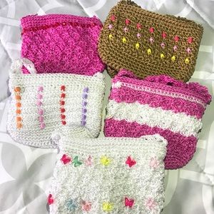 Small cross body bag